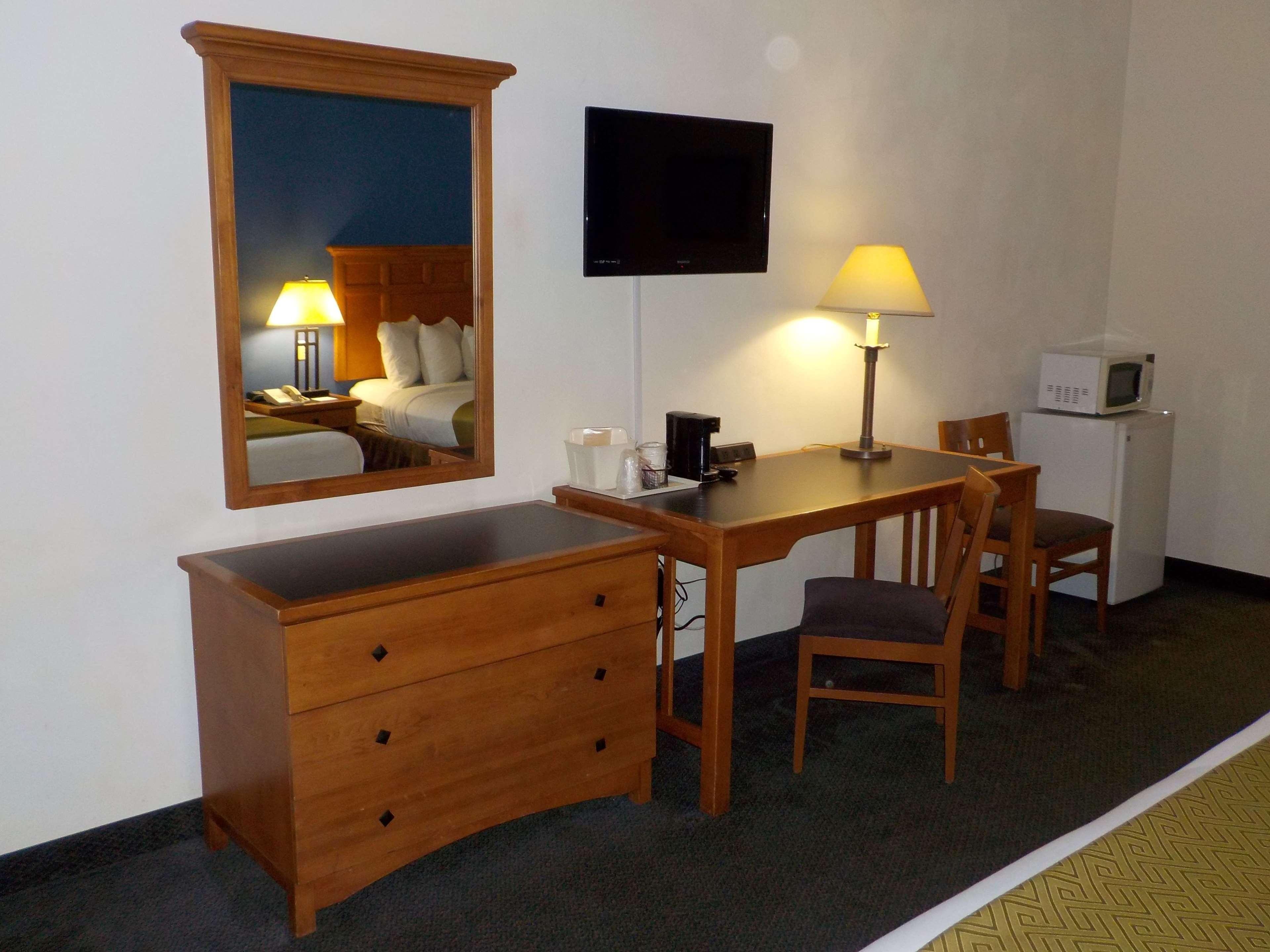 Surestay Hotel By Best Western Greenville Екстер'єр фото
