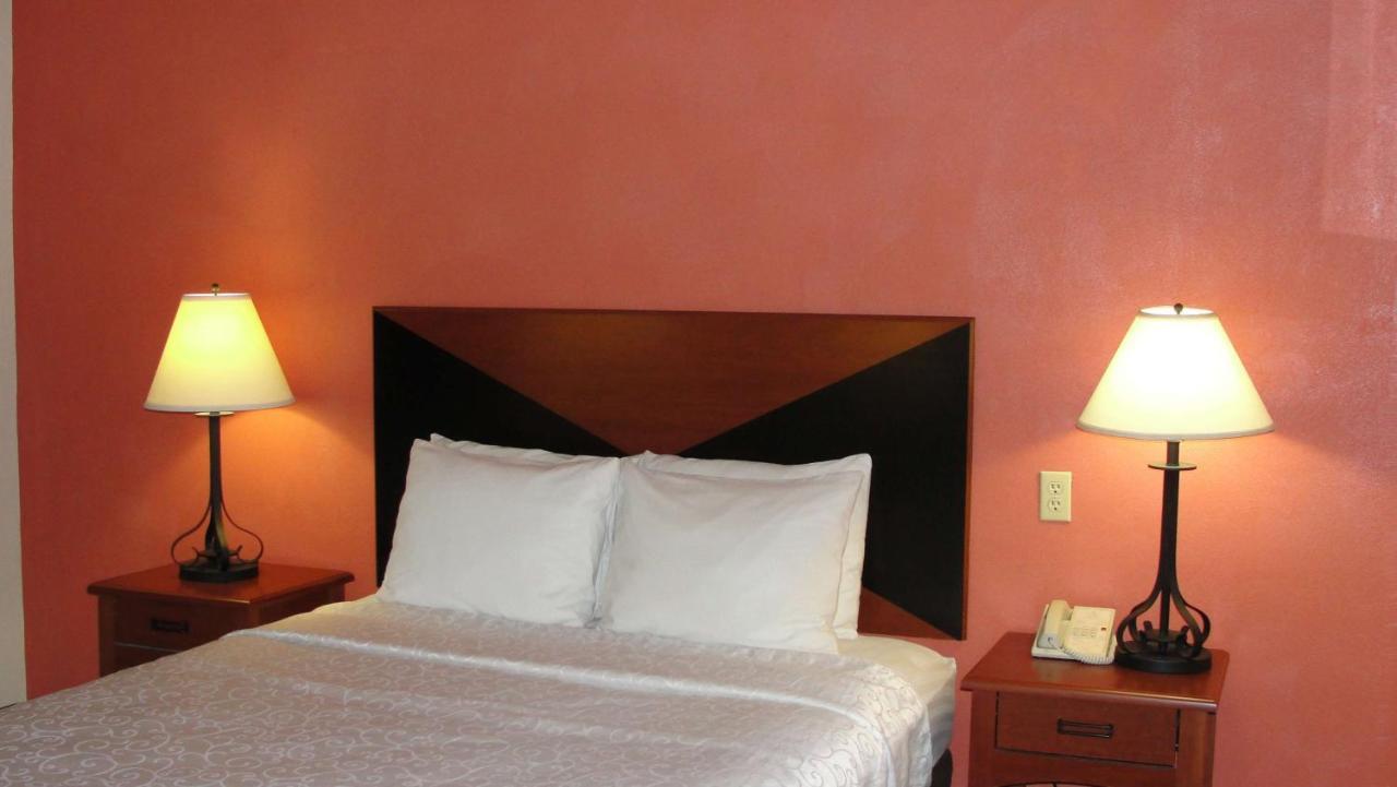 Surestay Hotel By Best Western Greenville Екстер'єр фото